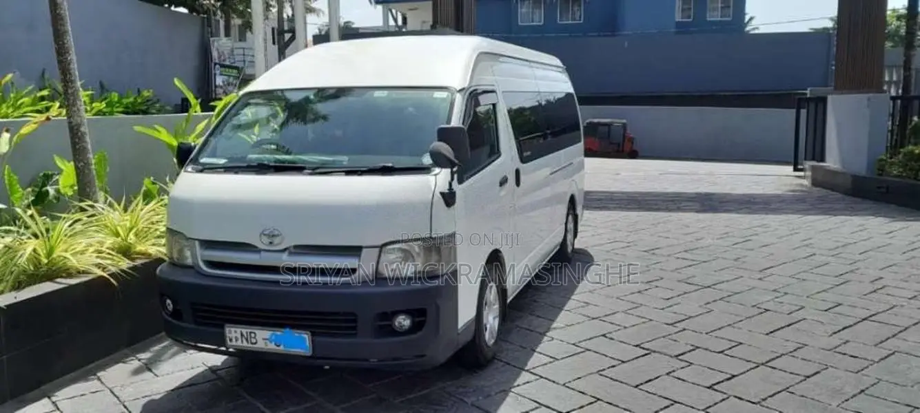 Toyota KDH 2006 Van (Used)