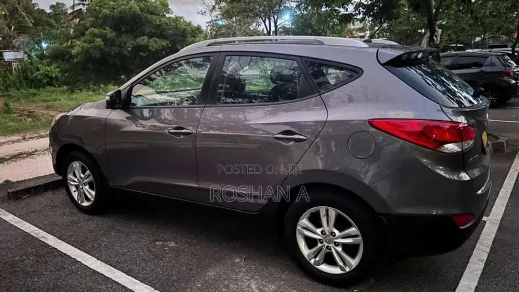 Hyundai Tucson 2012 SUV (Used)