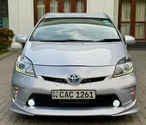 Toyota Prius 2012 Car (Used)