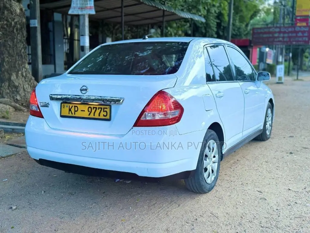 Nissan Tiida 2010 Car (Used)