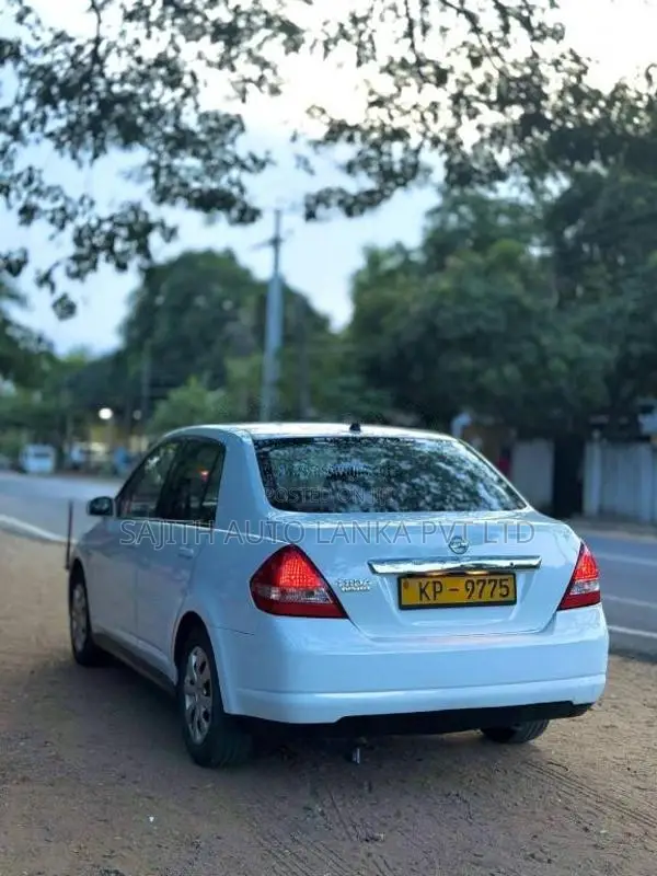 Nissan Tiida 2010 Car (Used)