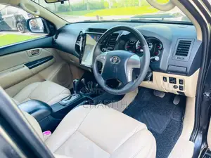 Toyota Fortuner 2013 SUV (Used)