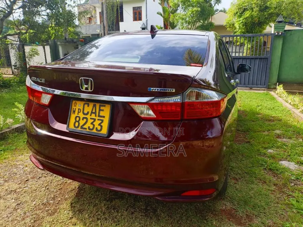 Honda Grace Ex 2015 Car (Used)