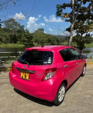 Toyota Vitz Jewella Ksp130 2010 Car (Used)