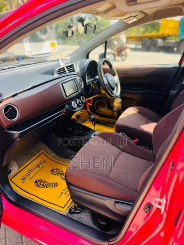 Toyota Vitz Jewella Ksp130 2010 Car (Used)