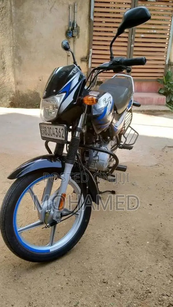Bajaj CT-100 2023 Motorbike (Used)