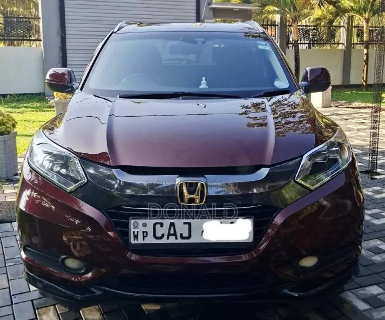 Honda Vezel Z Orange Pack 2015 SUV (Used)