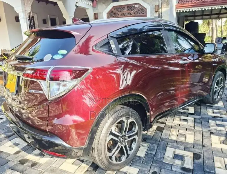 Honda Vezel Z Orange Pack 2015 SUV (Used)