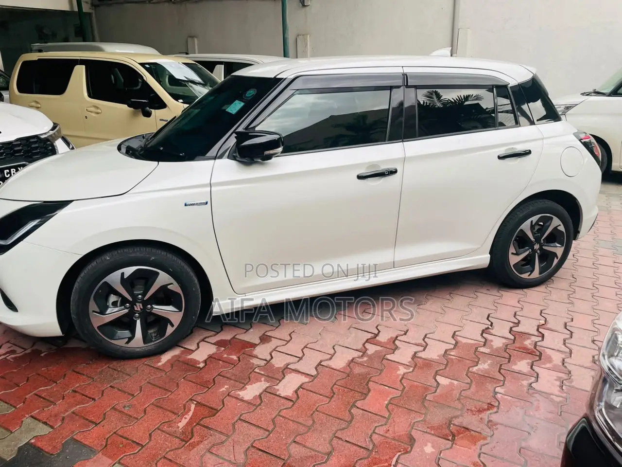 Suzuki Swift RS 2024 White
