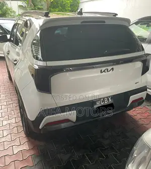 Kia Sonet 1.0 Petrol FWD 2025 White