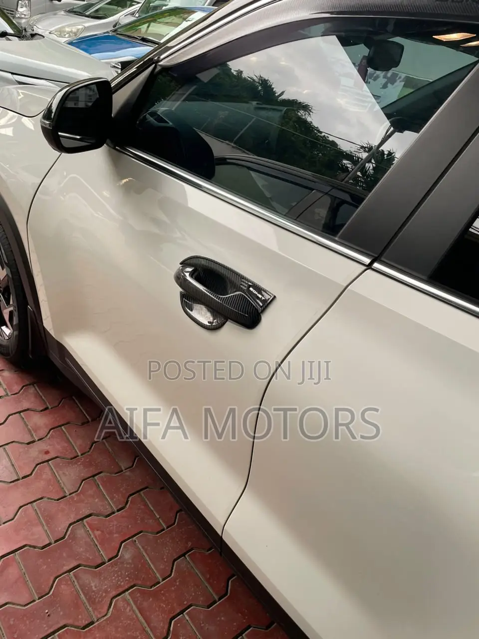 Kia Sonet 1.0 Petrol FWD 2025 White