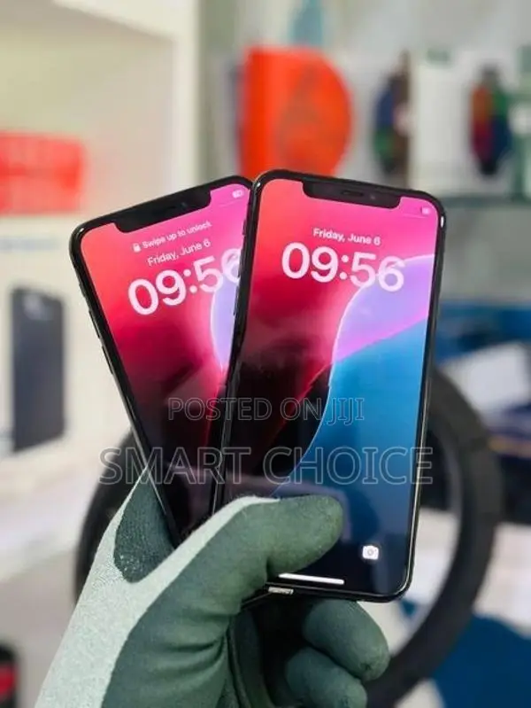 Apple iPhone XS 256GB (Used)
