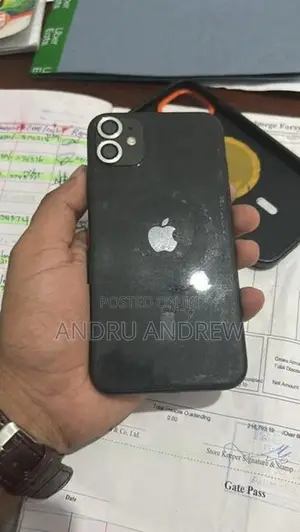 Apple iPhone 11 iOS (Used)