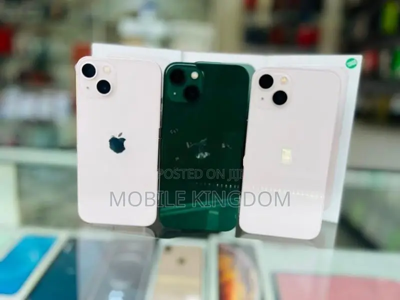 Apple iPhone 13 128GB (Used)