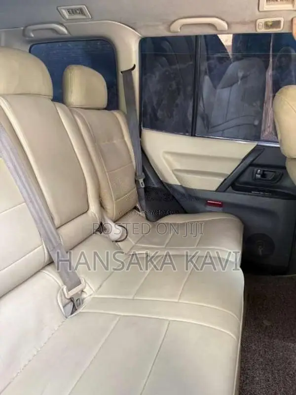 Mitsubishi Montero 2006 SUV (Used)