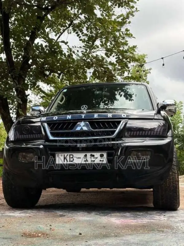 Mitsubishi Montero 2006 SUV (Used)