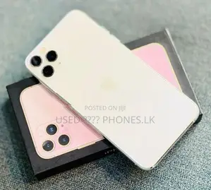 Apple iPhone 11 Pro Max 256GB [Silver] (Used)