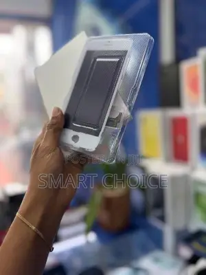 Apple iPhone 8 High Quality Display DD