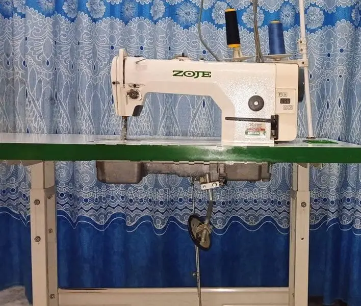 Zoje Sewing Machine
