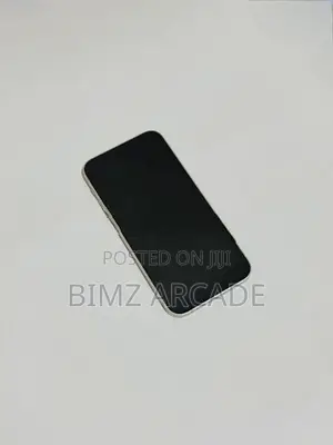 Apple iPhone 12 128GB (Used)