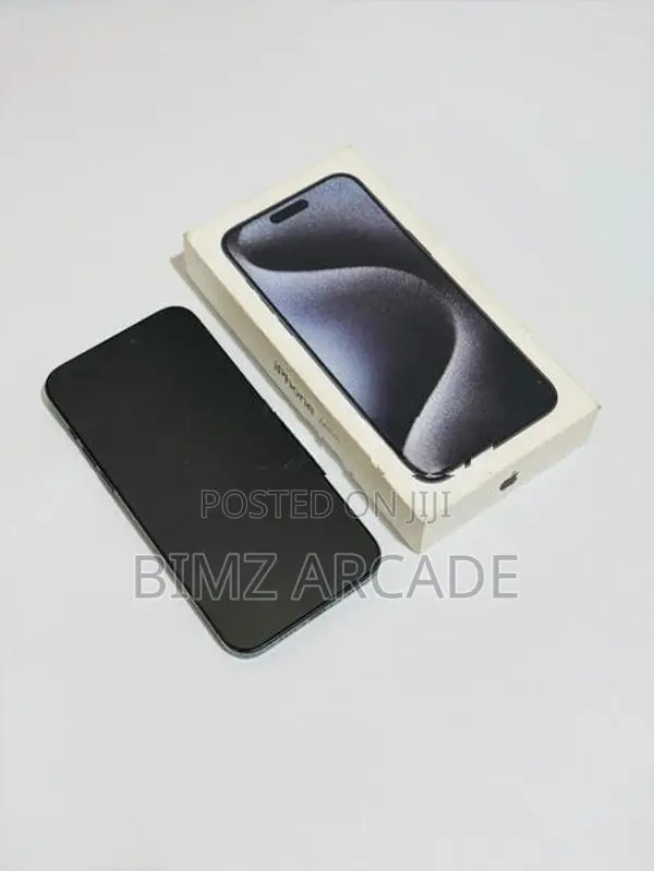 Apple iPhone 15 Pro Max 256GB (Used)