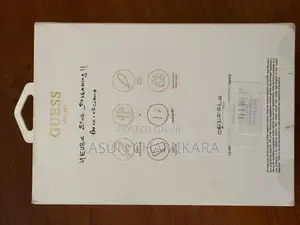Apple iPhone 16 Pro Max Guess Cover