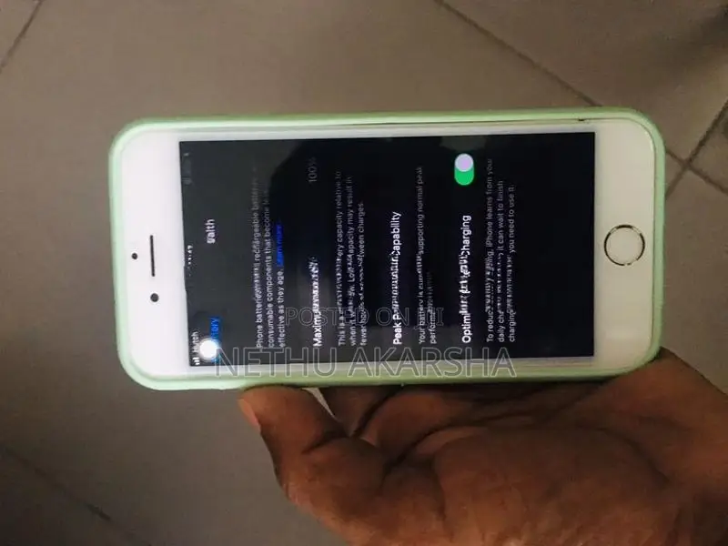 Apple iPhone 6S (Used)