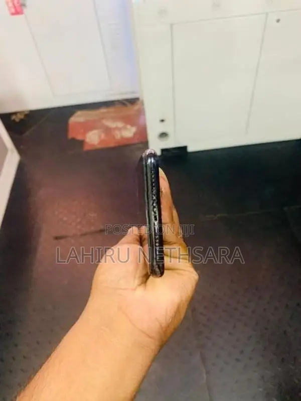 Apple iPhone XS Max (Used)