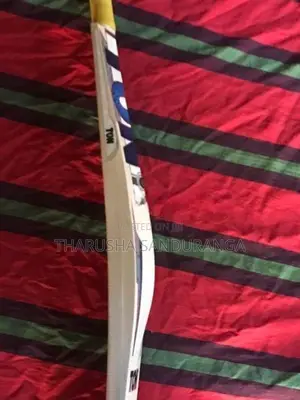Ton Leather Bat