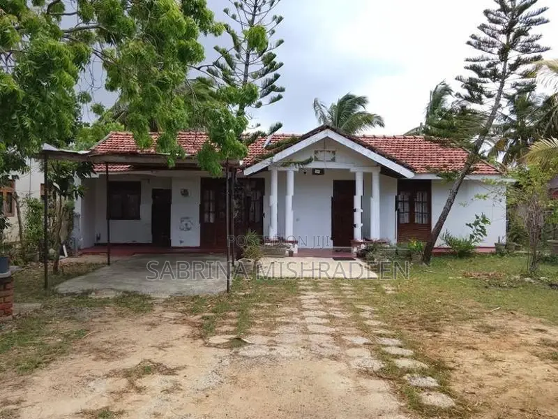Hambantota - House for Sale