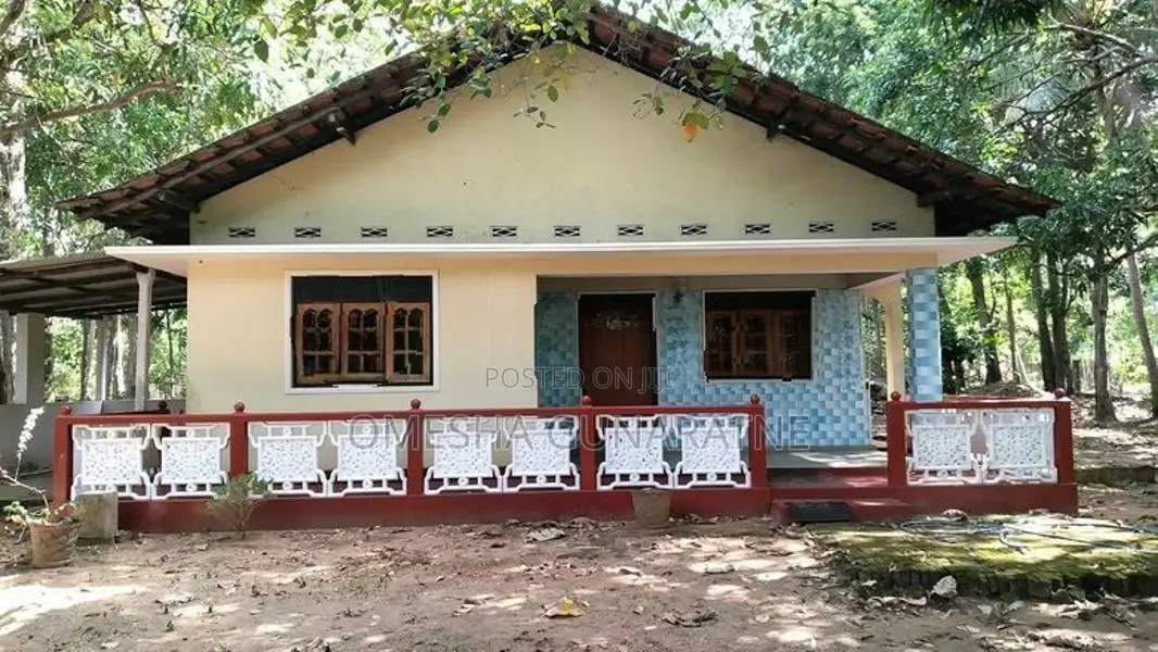 Land With House For Sale Galewela