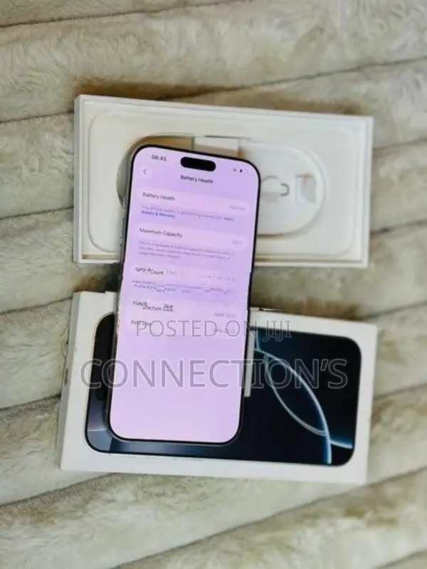 Apple iPhone 16 Pro Max 256GB White (Used)