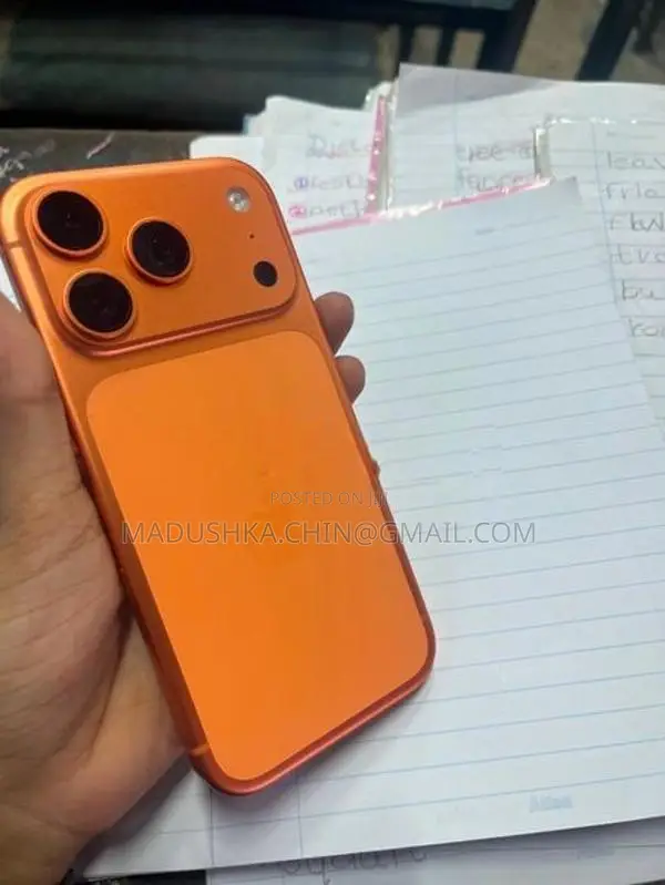 Apple iPhone 17 Pro Orange 256GB (Used)