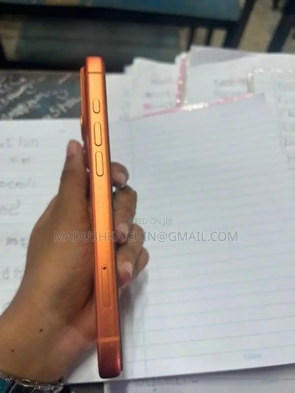 Apple iPhone 17 Pro Orange 256GB (Used)
