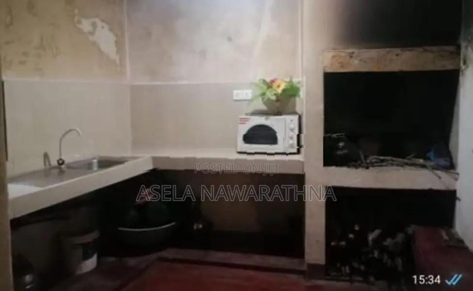 නිවස විකිණීමට - නාවලපිටිය