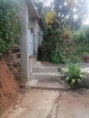 නිවස විකිණීමට - නාවලපිටිය