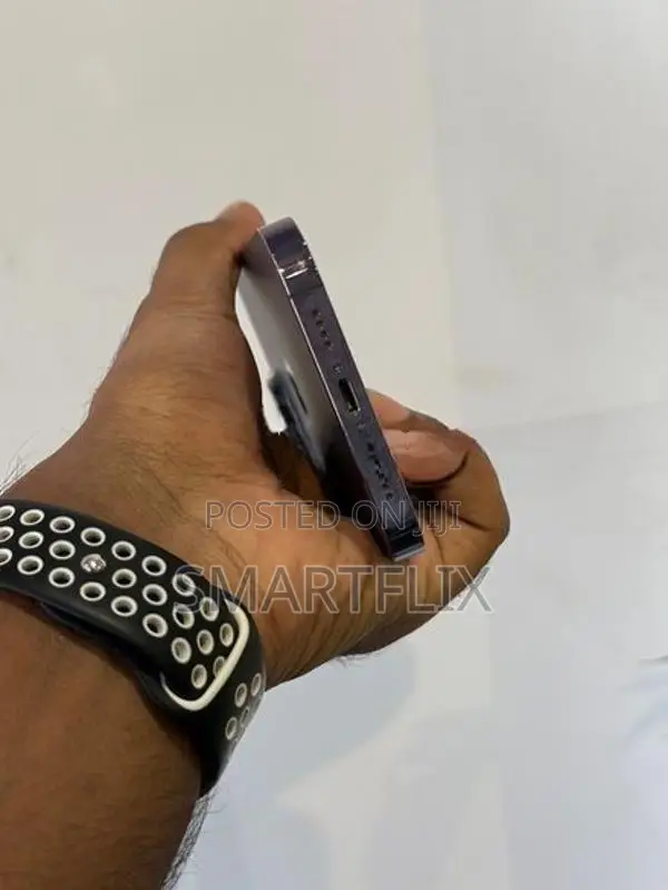 Apple iPhone 14 Pro (Used)