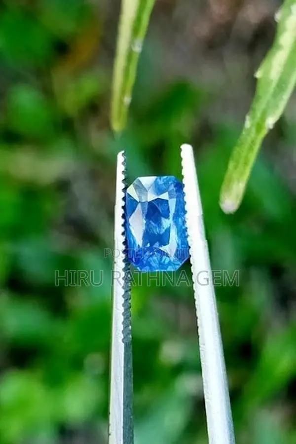 Natural cornflower Blue Sapphire