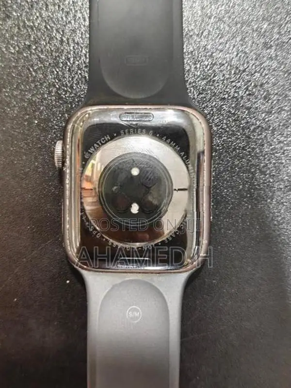 Apple Watch Series 6