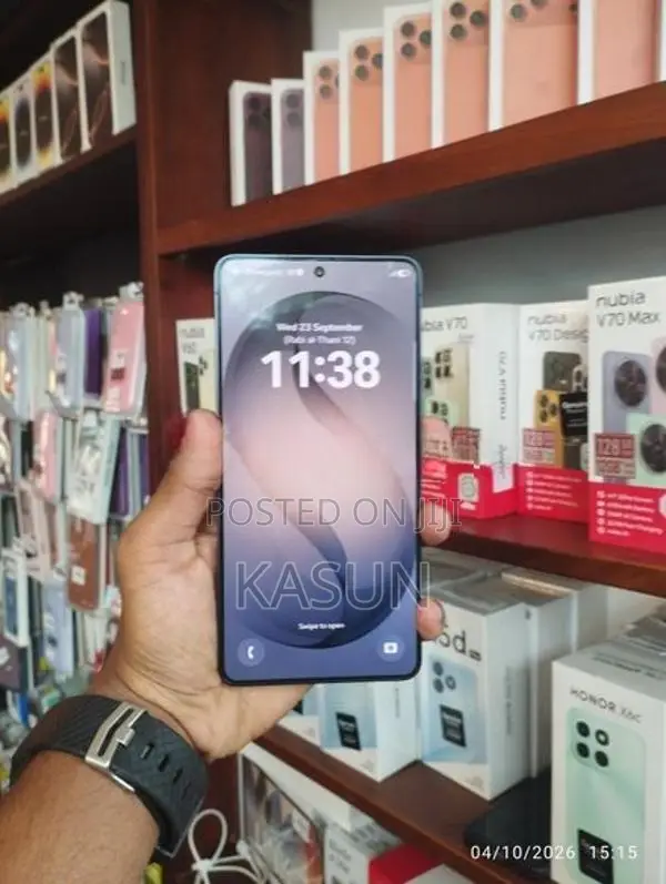 Samsung Galaxy S26 Ultra (Used)
