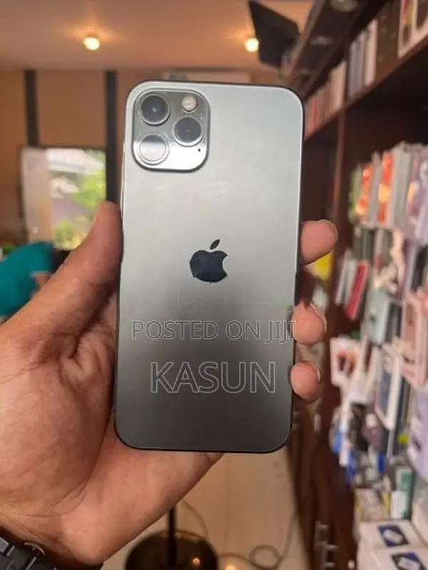Apple iPhone 12 Pro (Used)