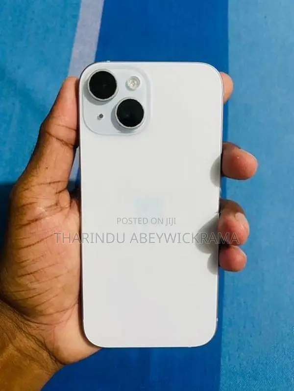 Apple iPhone 15 (Used)