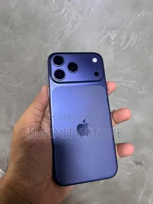 Apple iPhone 17 Pro Max 256GB (Used)