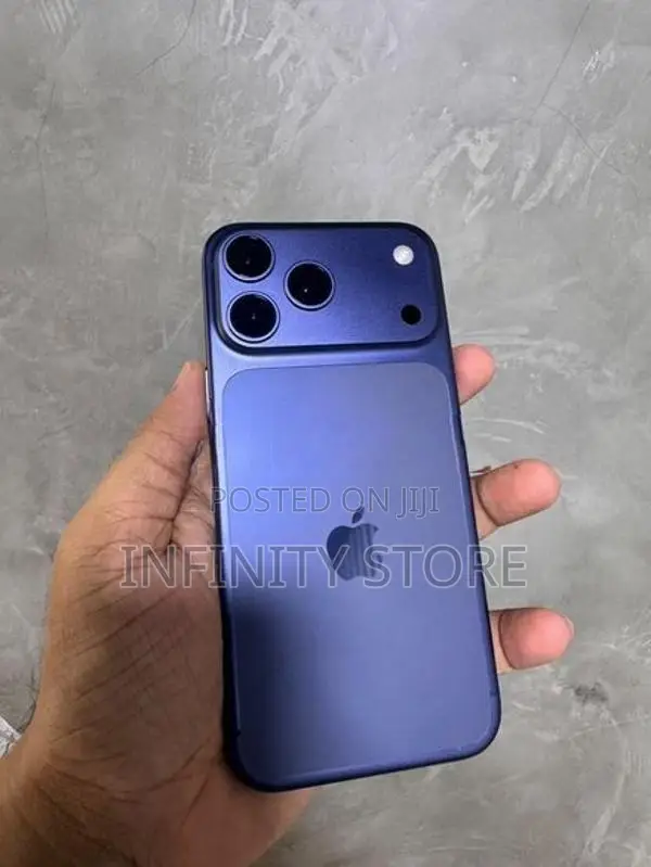 Apple iPhone 17 Pro Max 256GB (Used)