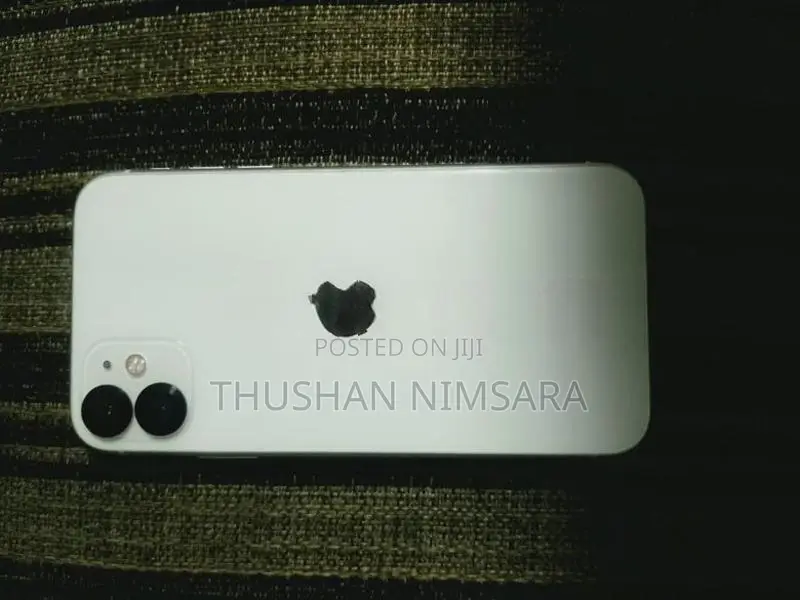 Apple iPhone 11 (Used)