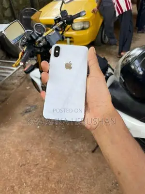Apple iPhone X (Used)