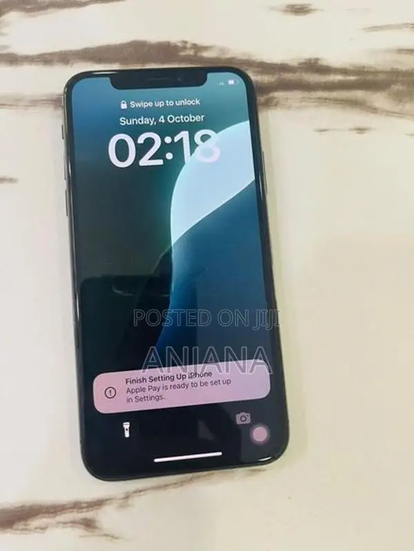 Apple iPhone XS (Used)