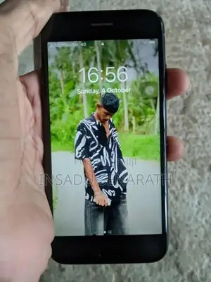 Apple iPhone 7 (Used)