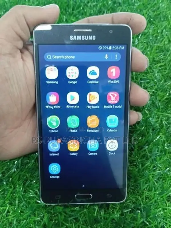 Samsung Wide 16GB (Used)