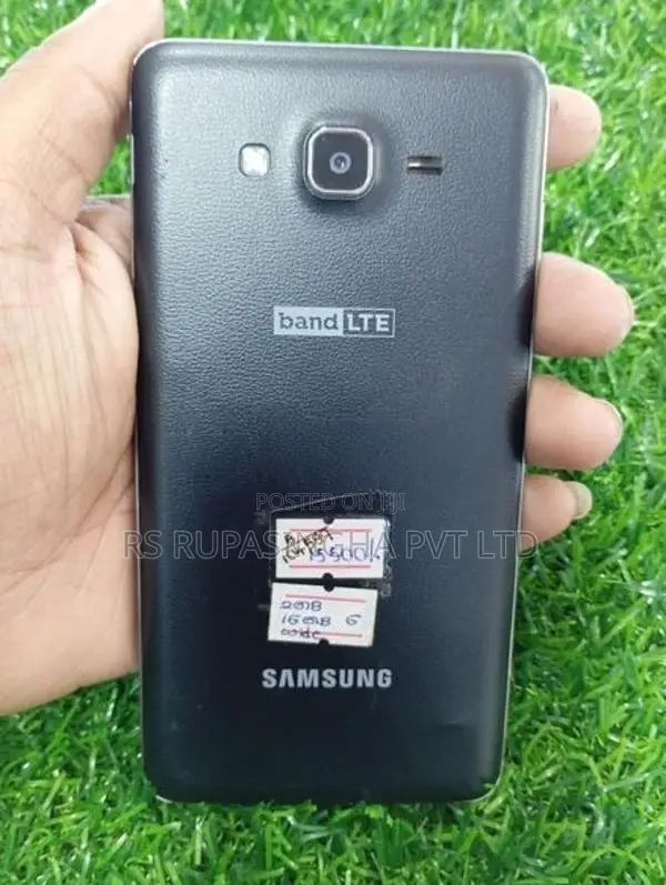 Samsung Wide 16GB (Used)